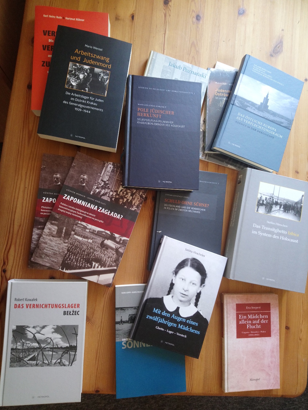 Book donation from Metropol Publishing House