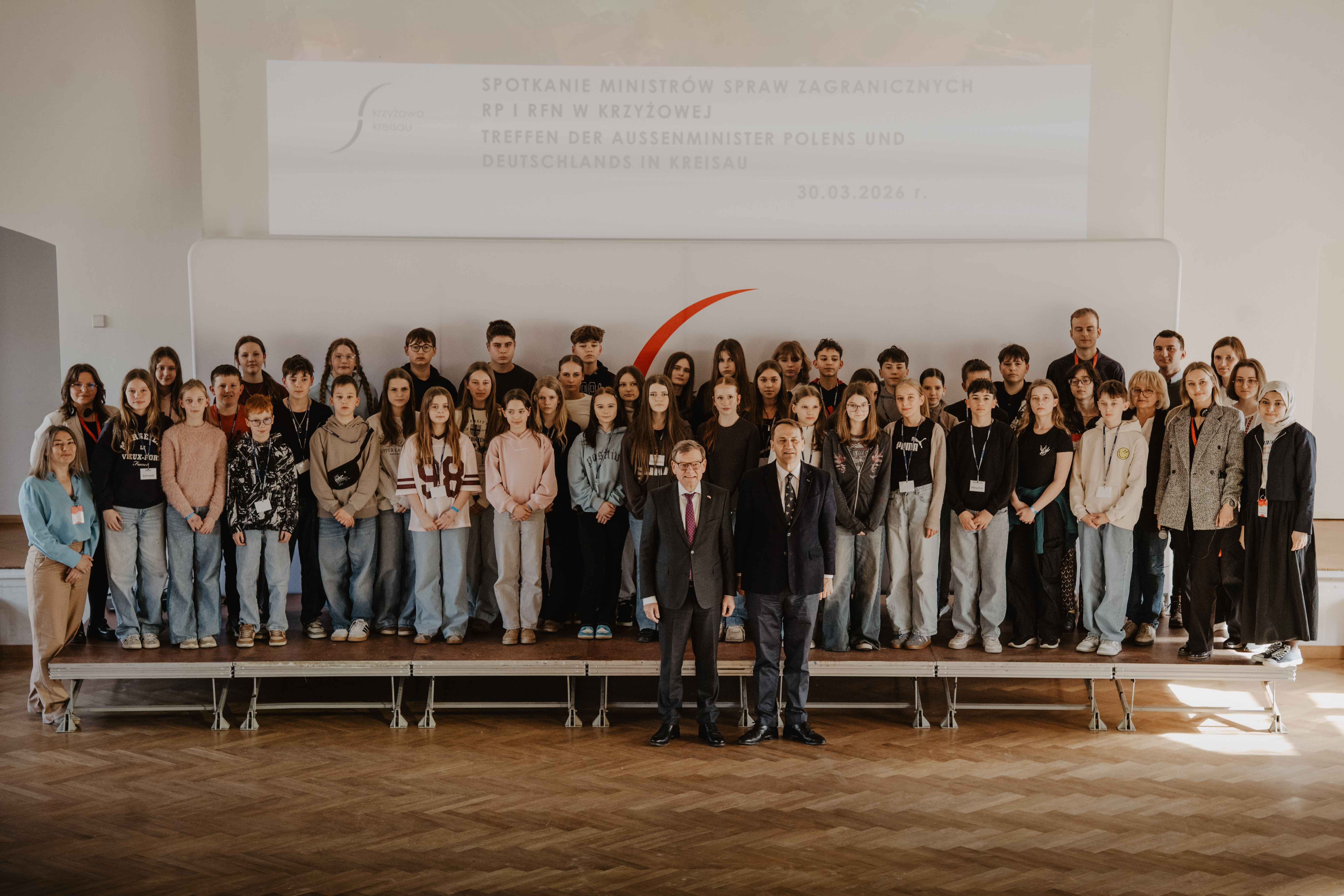 Wielka polityka i młode głosy - polsko-niemieckie spotkanie na szczycie w Krzyżowej