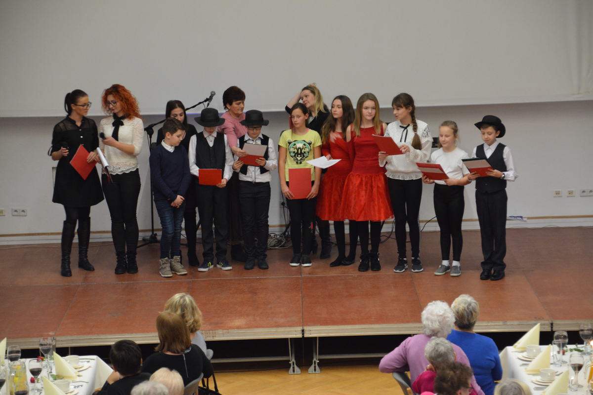 Christmas Eve of the participants of the "Tradition connects generations" project - Krzyżowa, 13.12.18 (galerry) 