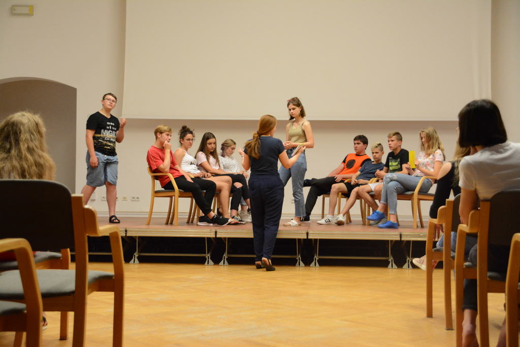 "Historia z ludzką twarzą" – projekt "Polskie rodziny w wirze historii" - Krzyżowa, 15-22.06.2018