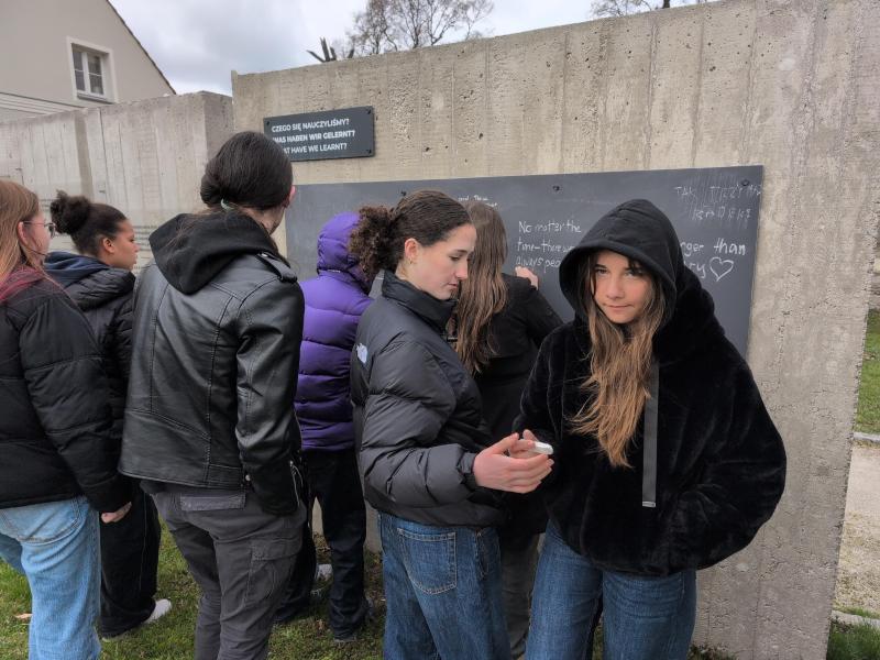 signal-2026-04-09-154957006